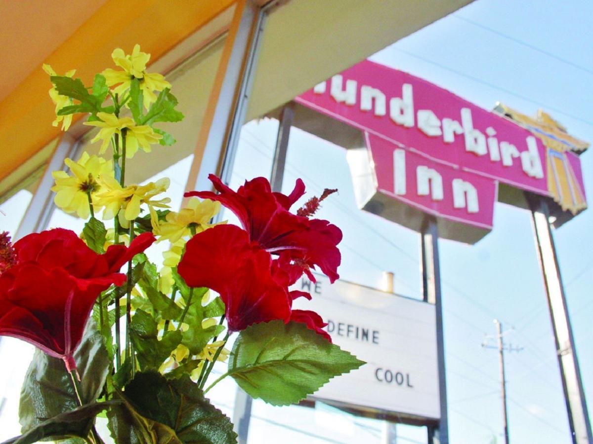 The Thunderbird Inn Savannah Eksteriør billede